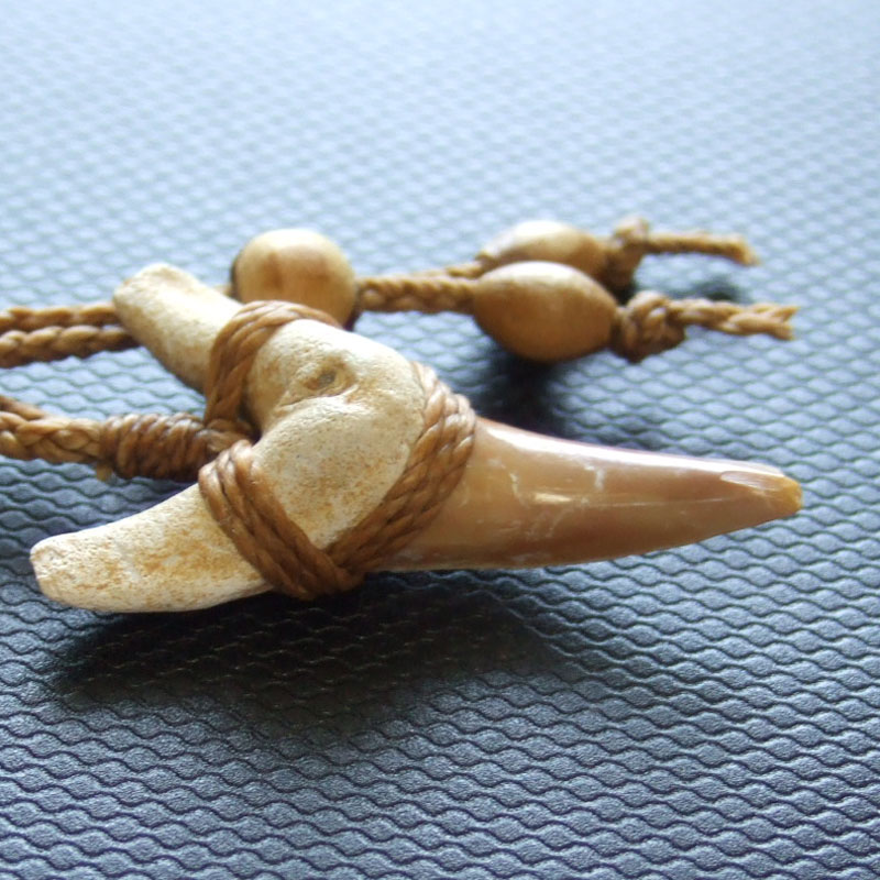 サメの歯化石 ペンダント（3.9cm）【現品】 - 30219zhb - ウインドウを閉じる